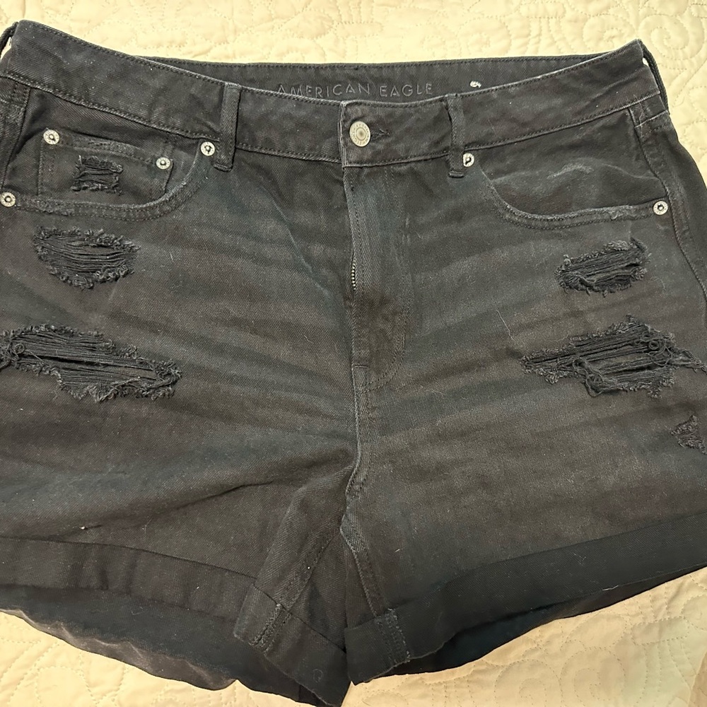 American Eagle Outfitters TomBoy Distressed Jean Shorts - black